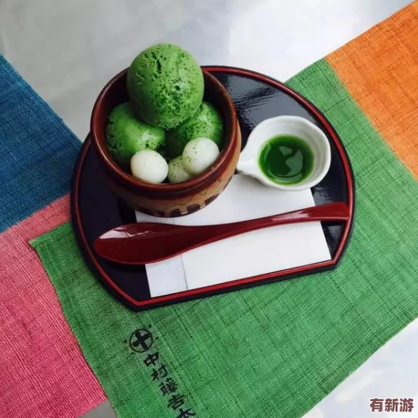 旅行者不小心把胡桃整成了美味甜品