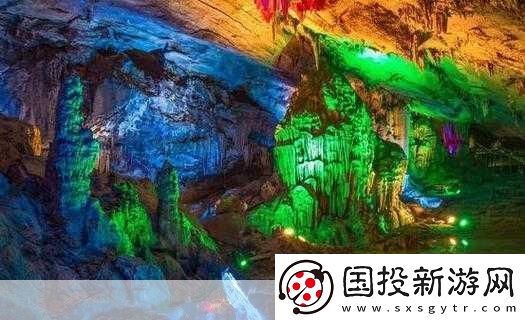 桃花洞口