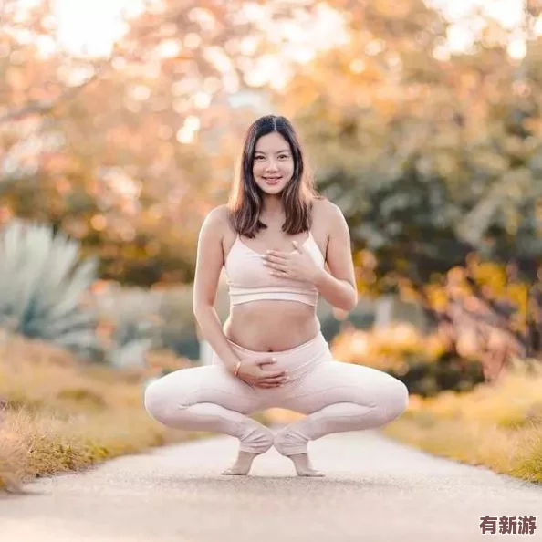 怀孕云韵挺着肚子照顾药老