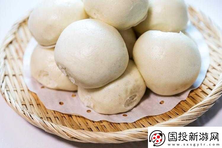 白花花大馒头