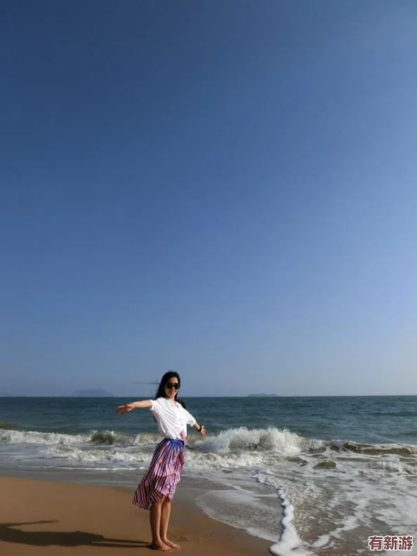 海角披风少年