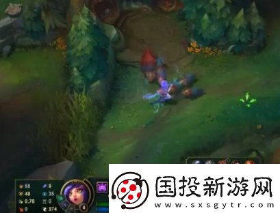 英雄联盟妮蔻重做变身怎么用