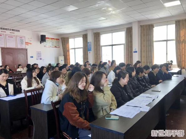 我把英语委员给按在地上抄