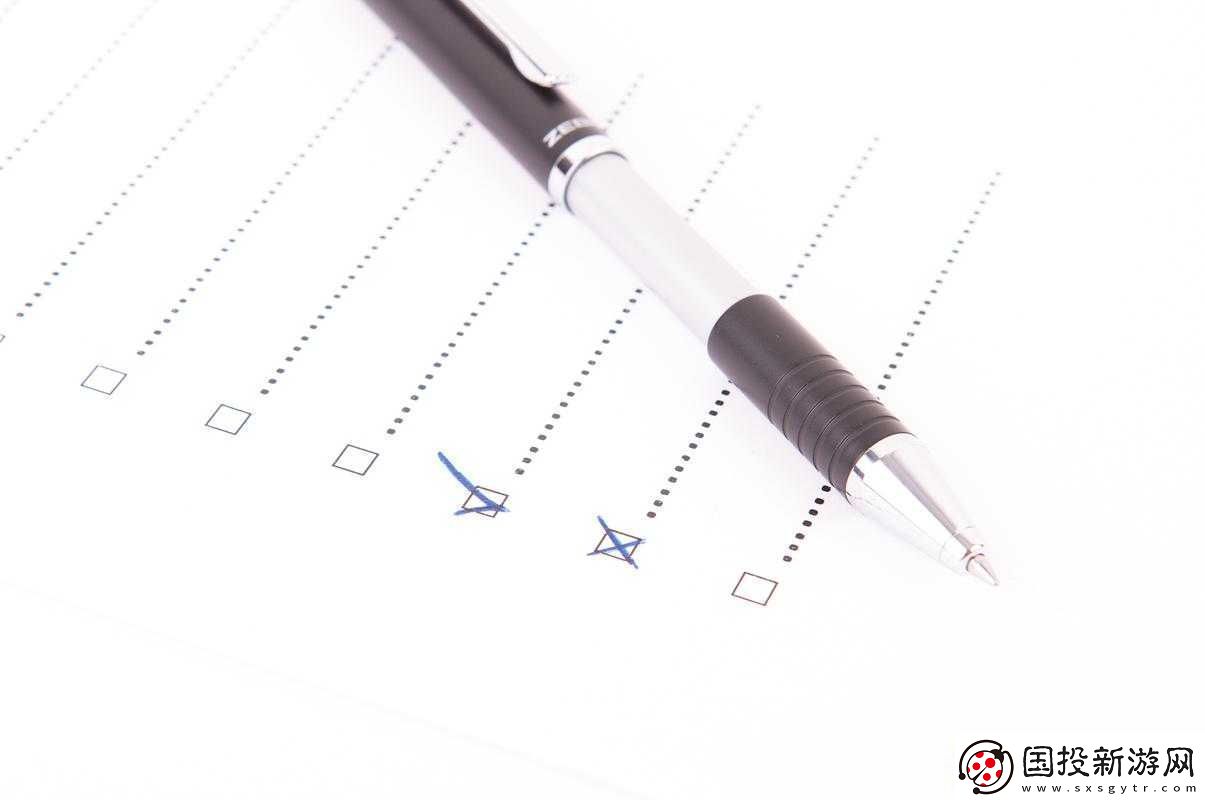 如何用一支笔玩哭自己