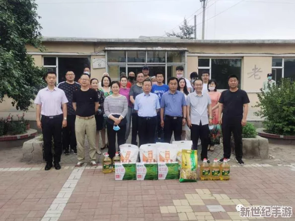 三个大学生慰问敬老院的活动目的