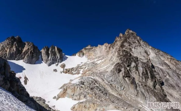 又大又白又有弹性的两座大山