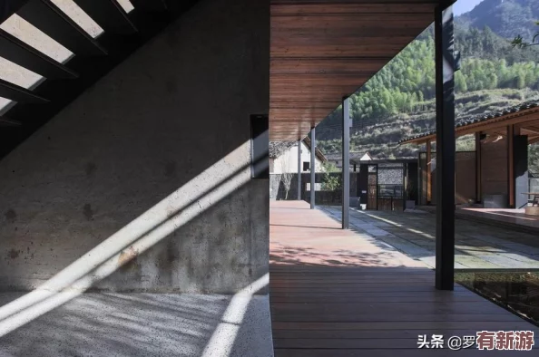 去浏览器搜