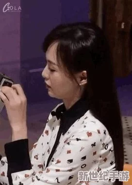 两个人打扑克剧烈运动