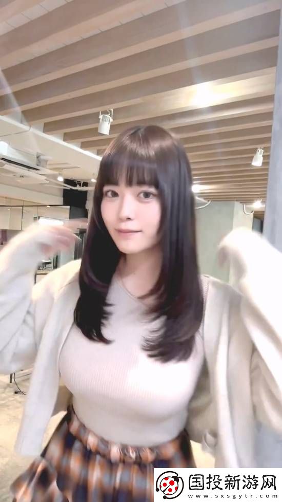 东云海发视频晒新发型