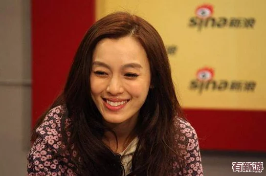 杨钰莹大战三个黑人