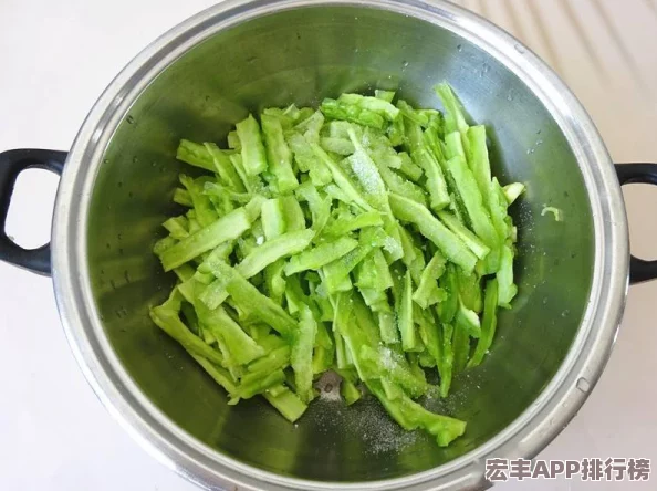 小南吃长门棍子
