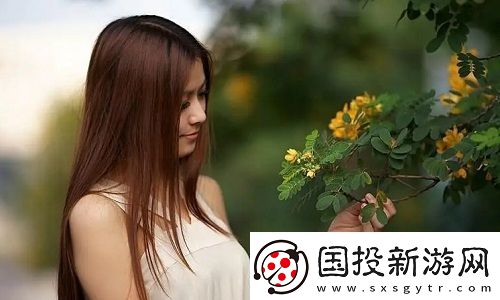 老人船上弄雨荷第13集介绍