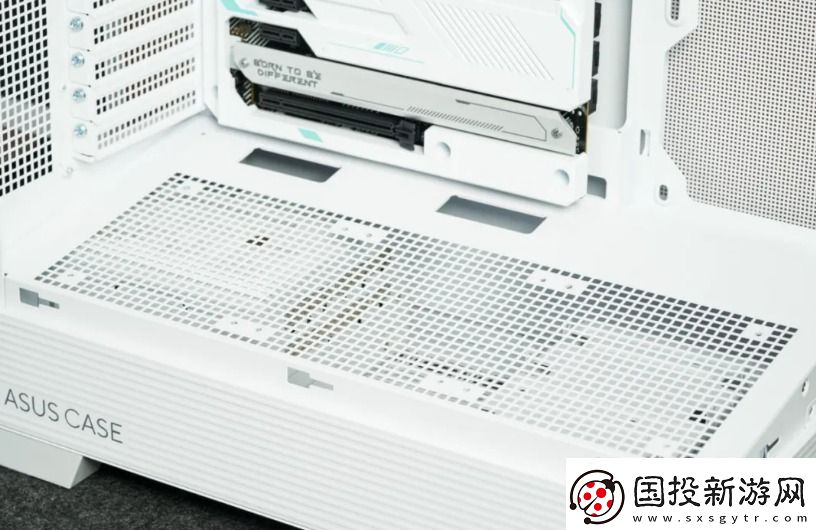 新品登场!华硕A31览界机箱一览无余
