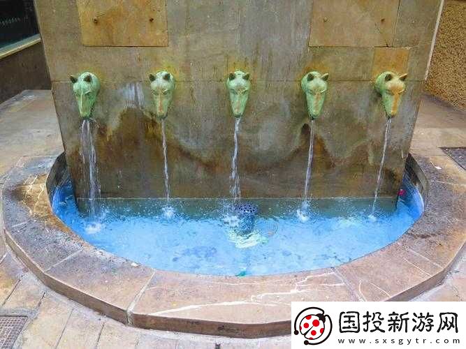 小喷泉