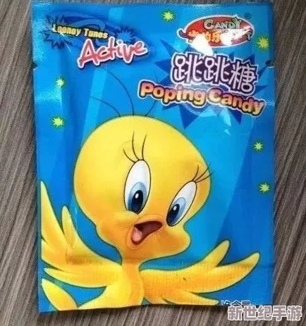 男孩被改造成女性乳胶皮套