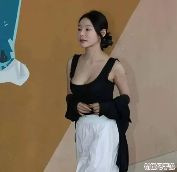 亚洲丰满女人大隂户