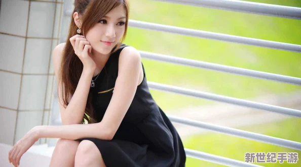 美女校花张开腿让我