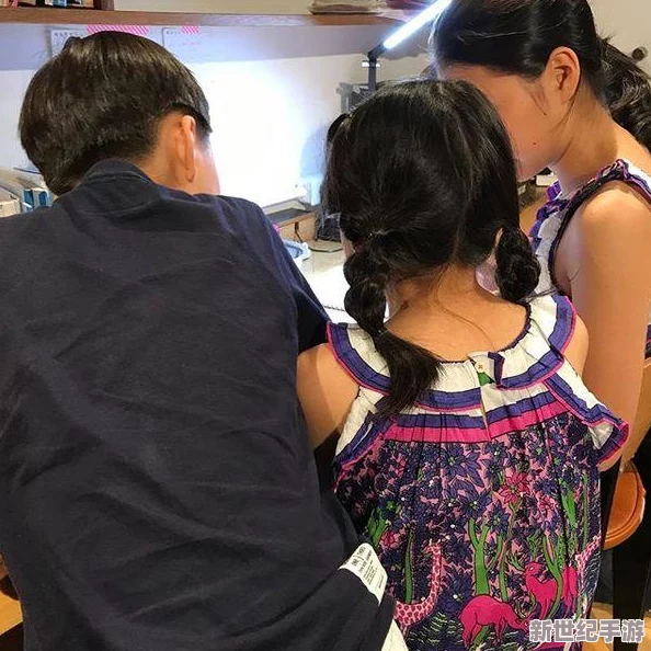 日本少妇和义子