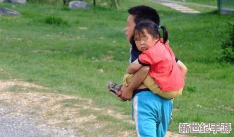 弟弟半夜起来喂姐姐钢筋