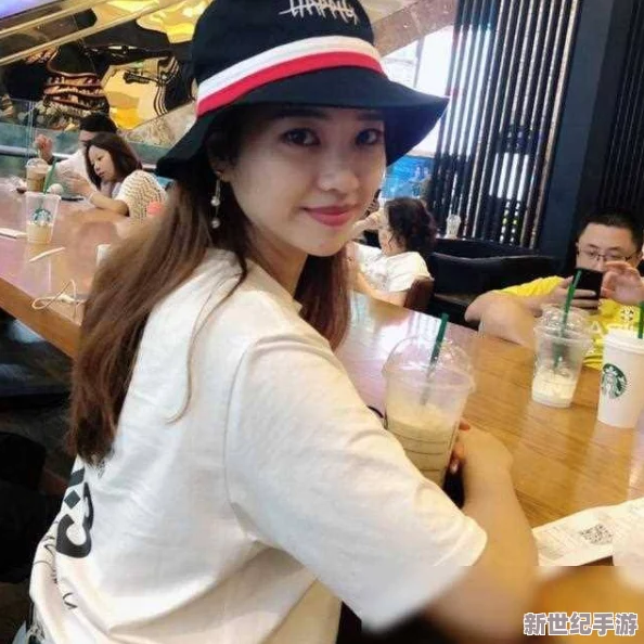 ***77777被曝与多名富豪绯闻缠身