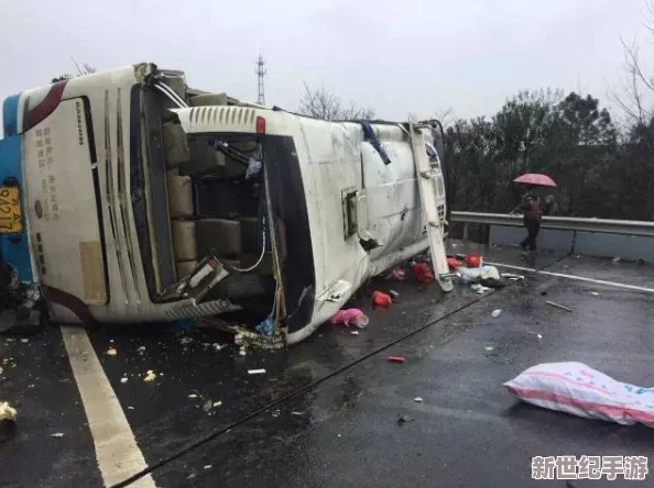 yingdan大巴车＂震惊全城