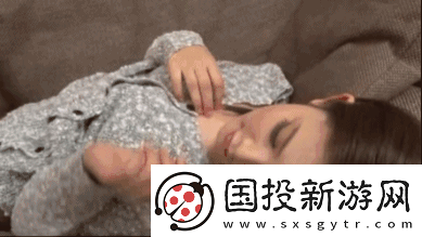 美女兔女郎被捅GIF图