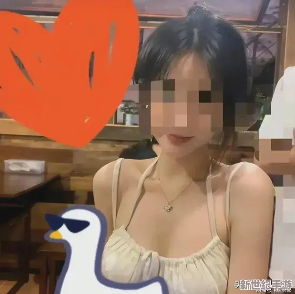 校花被出乳白色液体下载