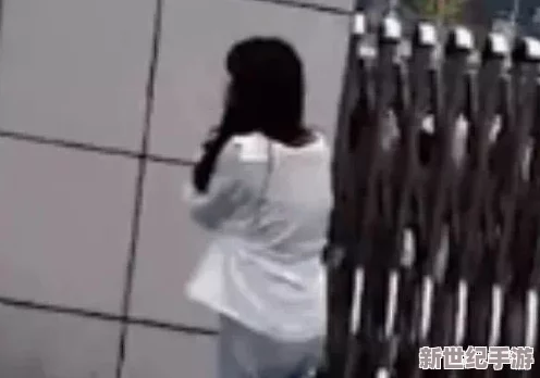 震惊！女人张腿让男桶免费视频大全竟然引发社会热议