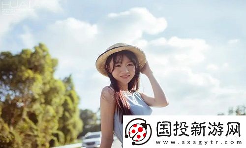 一边下奶一吃敷面膜视频60分钟