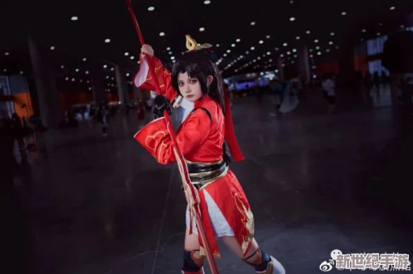 云缨流眼泪翻白眼咬铁球图片