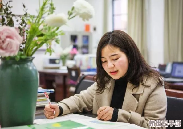 老师毛茸茸性自由业余