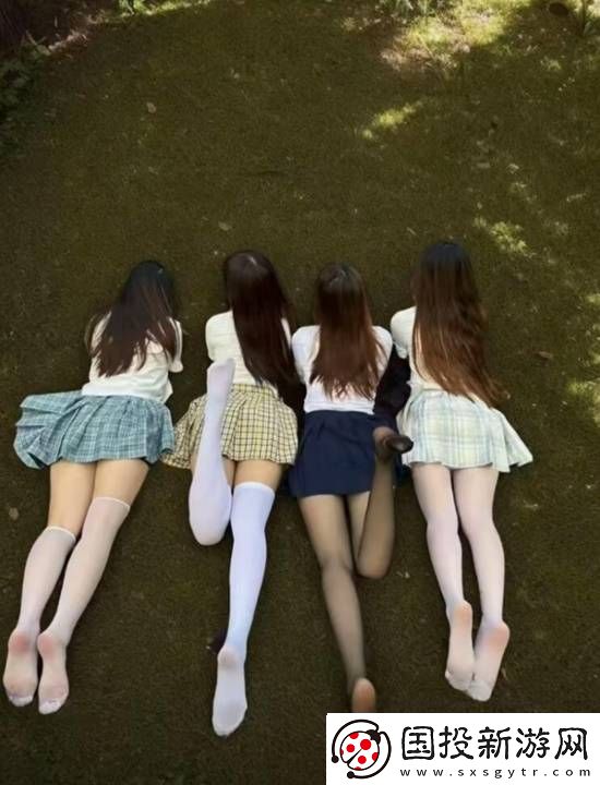 老板的女秘书是初恋二次元纯爱一定是蓝色的囧图