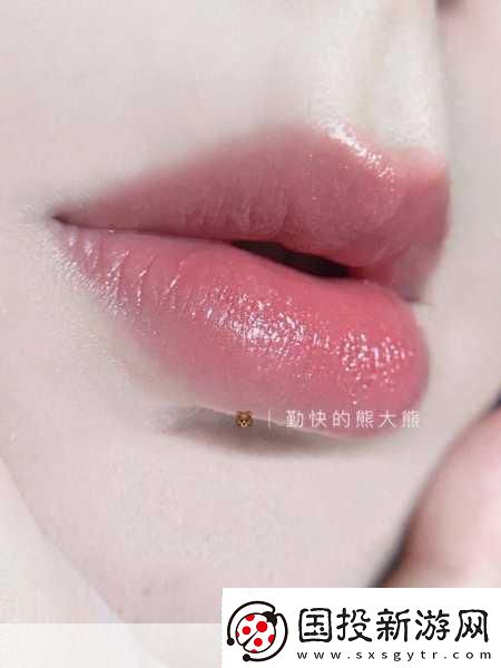 YSL蜜桃色1081.YSL蜜桃色108