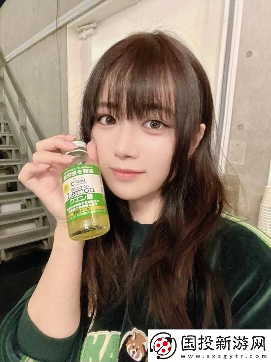日本**偶像东云海全新美照