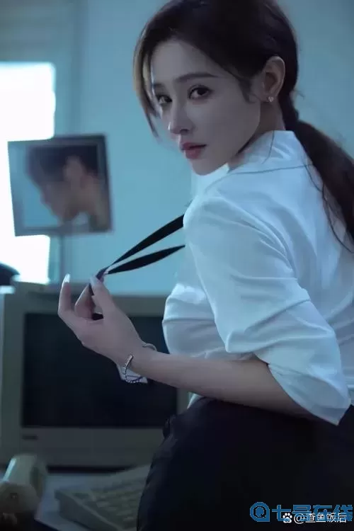领居漂亮的妻子》背后的秘密