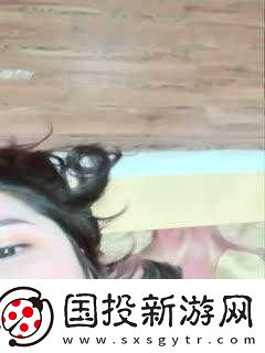 户外女王晓可耐勾搭