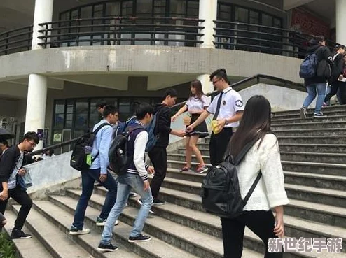 亚洲欧美日韩制服师生