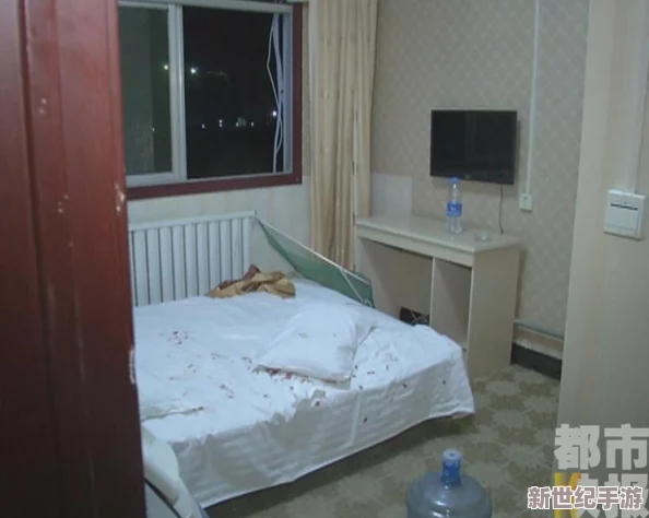 办公室打女下属光屁股的文章引发广泛关注