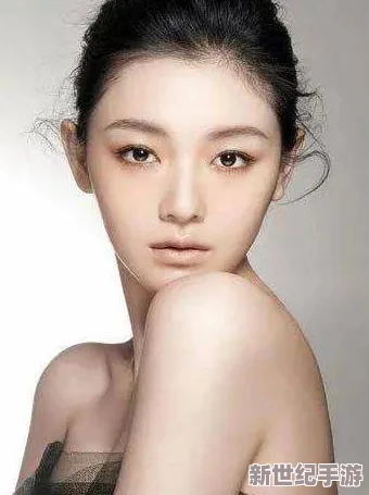 美女露胸100%