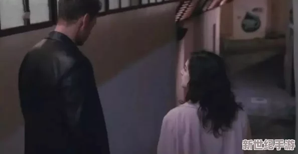 男女吻摸下面一进一出视频