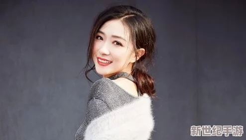 小雪胸好大做得很爽