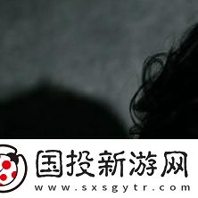 探索“岳故意装睡让我挺进去的电影”的深层含义