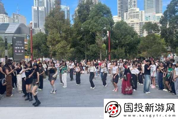 大开大合地动了起来
