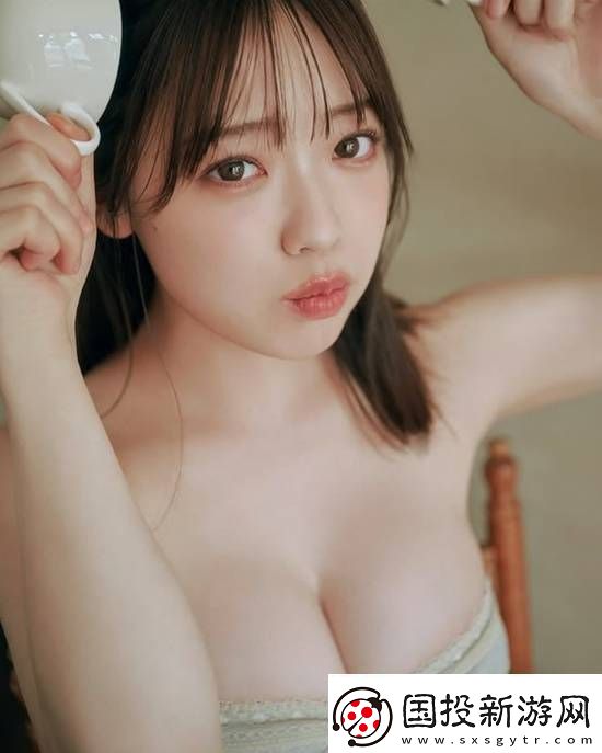 这个身材超狂的**美女还是数学学霸