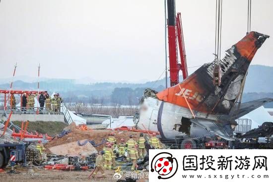 韩国客机失事前监控曝光