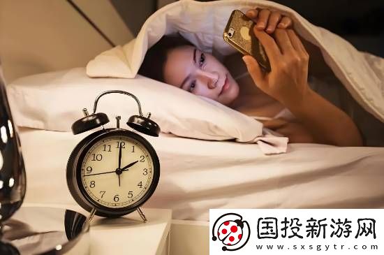 早点睡！每次熬夜都是在消耗甲状腺寿命