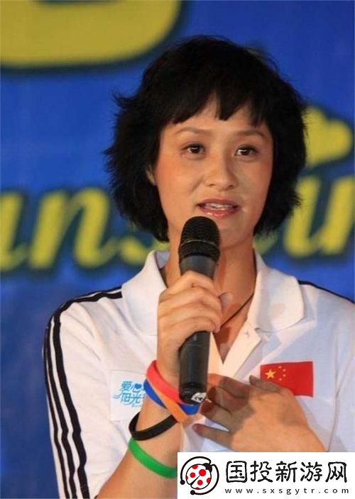 高敏一家六口起乩
