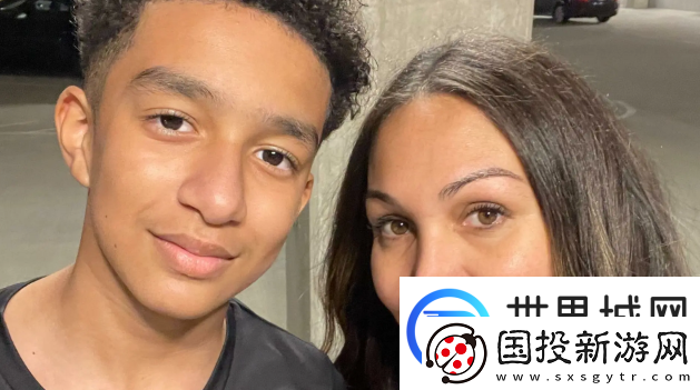 外国少年沉迷AI世界14岁自杀