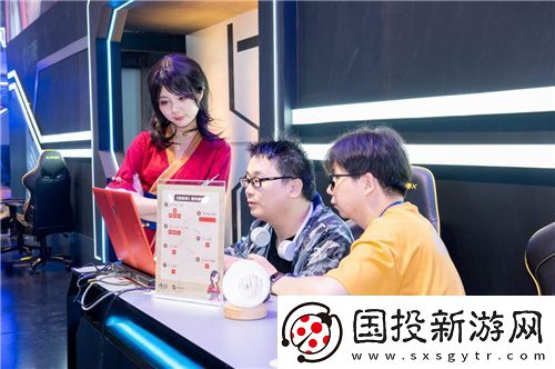 迷人的次元之旅