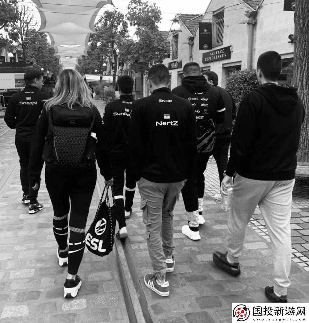 ropz神级发挥拯救FAZE！G2三负淘汰